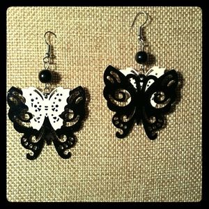 Butterfly black & white earings